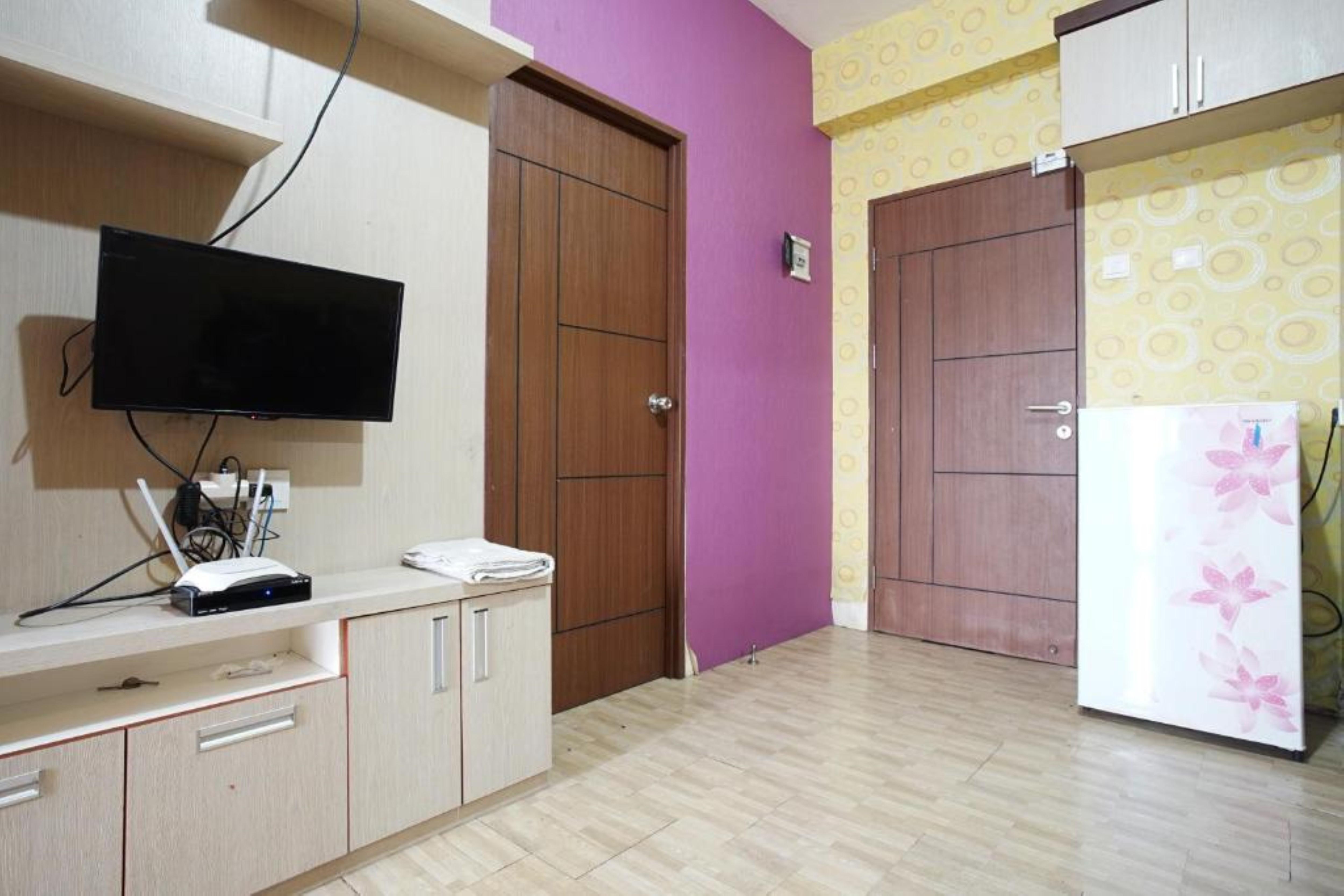 Planet Room Kemang View Бекасі Екстер'єр фото