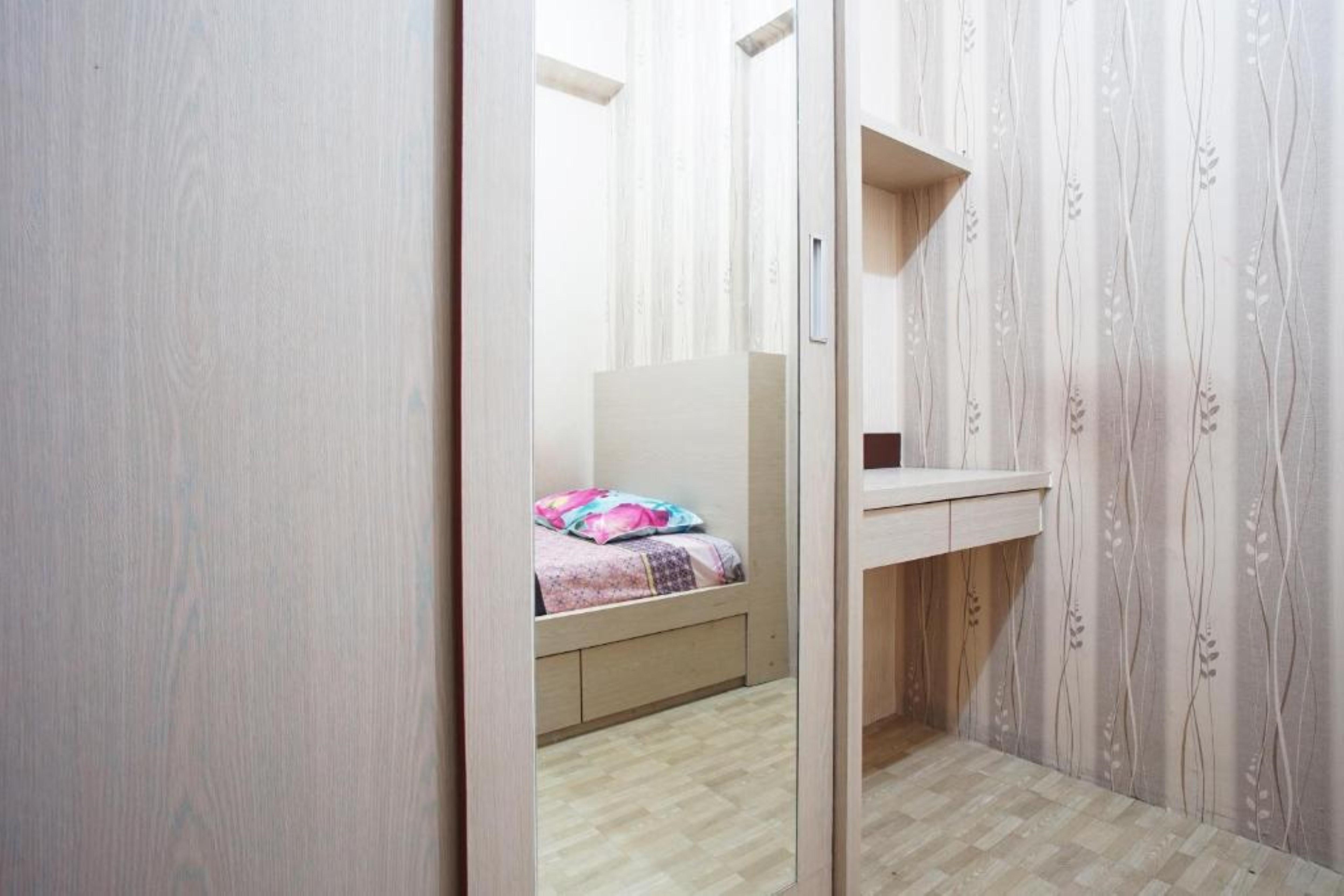 Planet Room Kemang View Бекасі Екстер'єр фото
